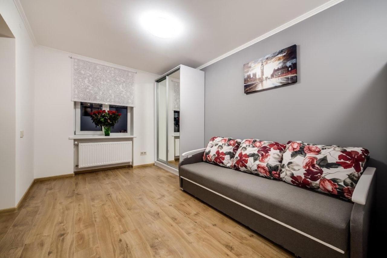 Apartments In Rynok Square Лвив Екстериор снимка